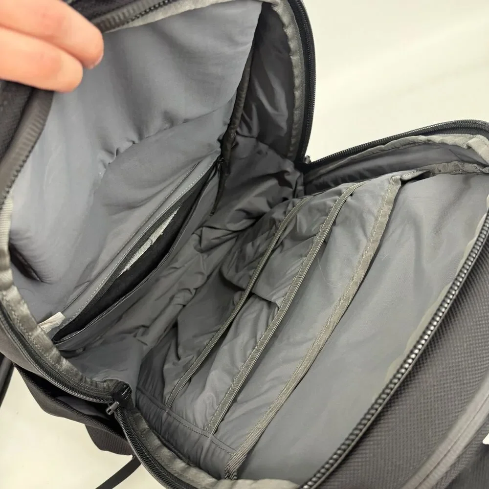 Aer Tech Pack 2 Travel Laptop Backpack 14.8L Black Cordura Quiet Luxury